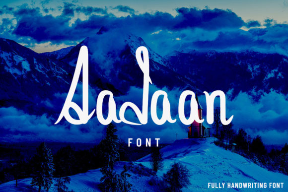 Aadaan: A Script Font for Web Design